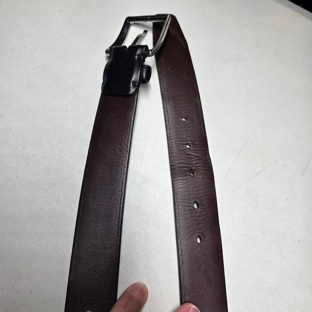 Allen Edmonds Mens Black Perforated Leather Belt 107 42 Made in USA 1015597